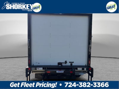 2027 Ford E-450SD Base DRW / 7.3L V8 / 16' Box w/Liftgate