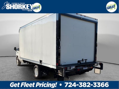 2027 Ford E-450SD Base DRW / 7.3L V8 / 16' Box w/Liftgate