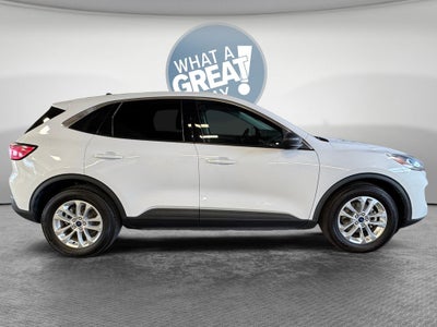 2022 Ford Escape Hybrid SE