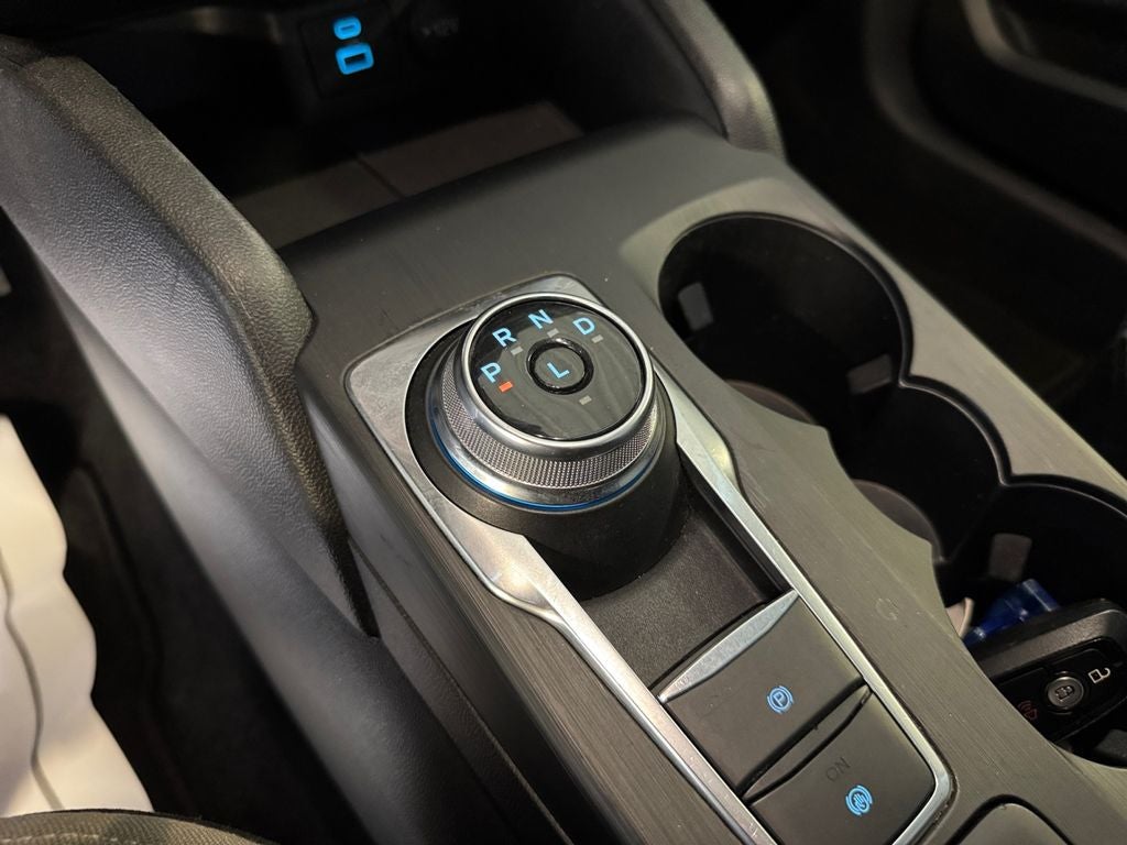 2022 Ford Escape Hybrid SE