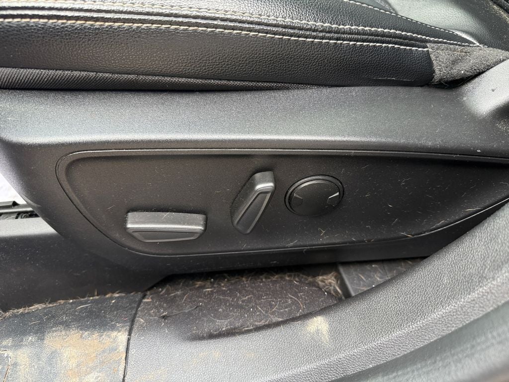 2023 Ford Escape Hybrid Platinum