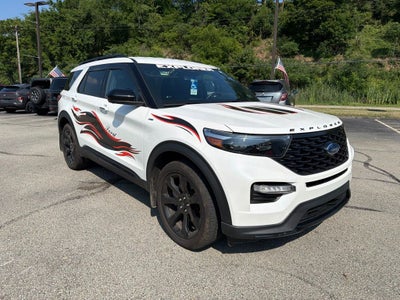 2022 Ford Explorer ST-Line