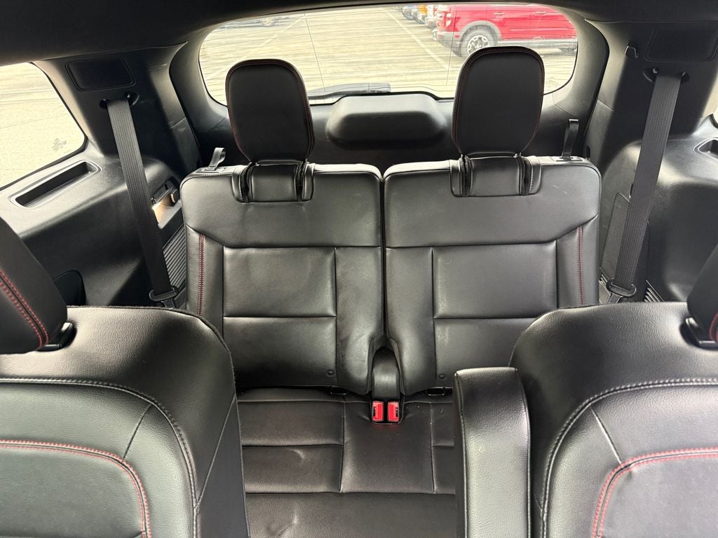 2022 Ford Explorer ST-Line