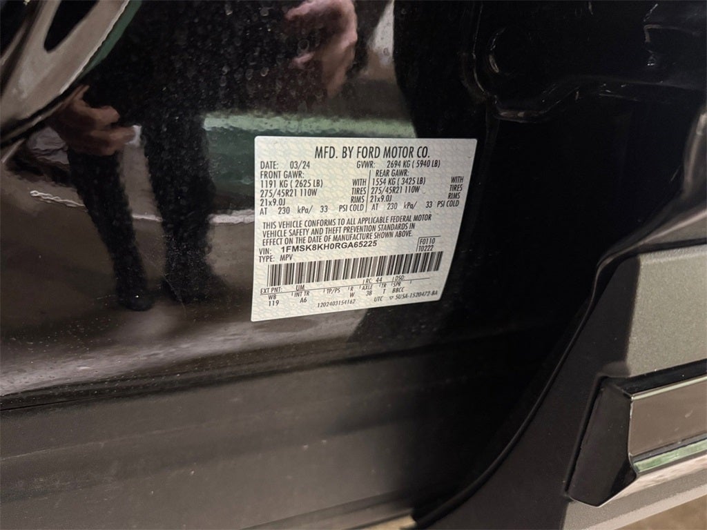 2024 Ford Explorer ST-Line