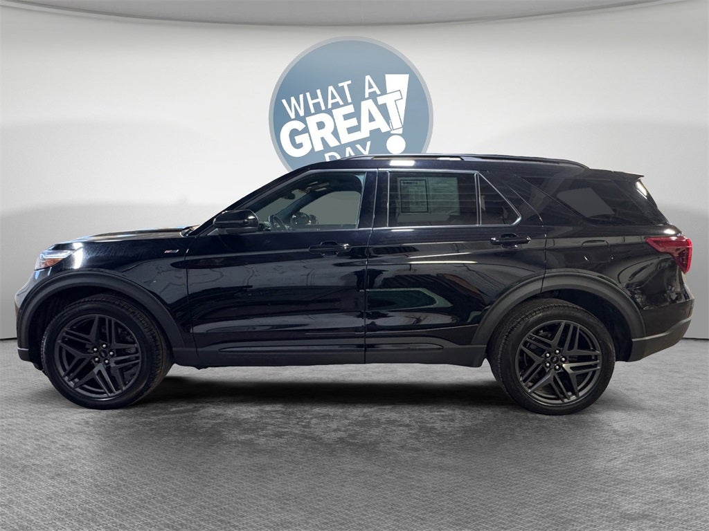 2024 Ford Explorer ST-Line
