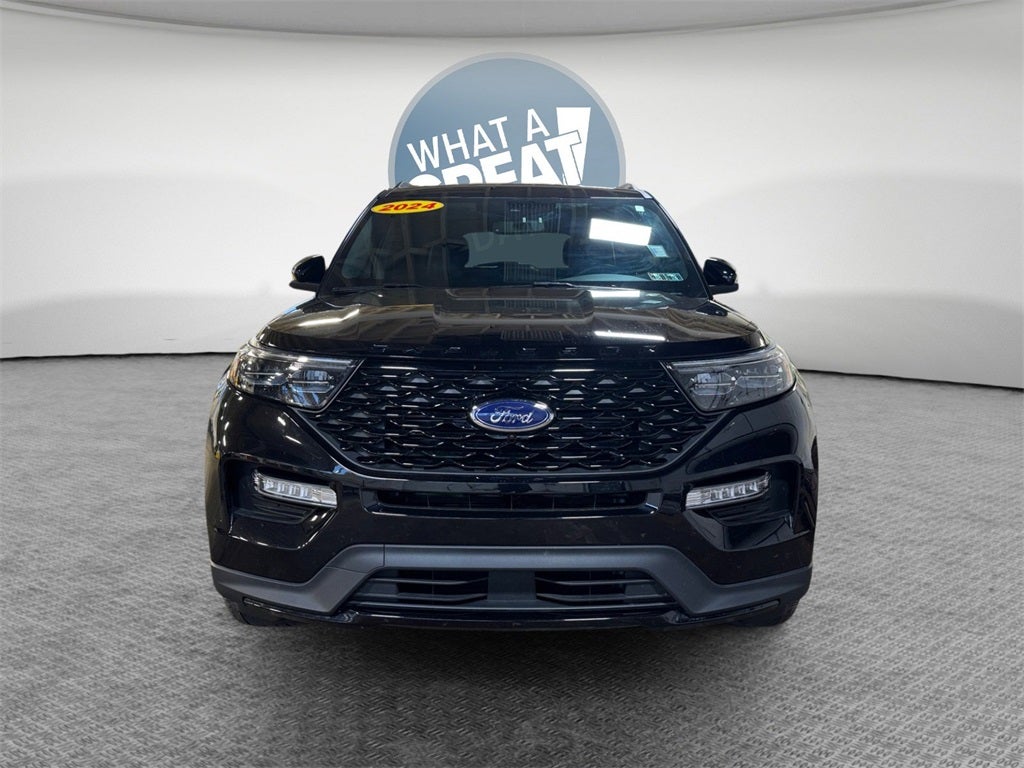 2024 Ford Explorer ST-Line