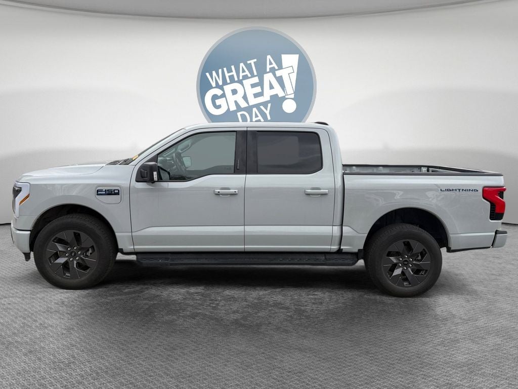 2024 Ford F-150 Lightning Flash