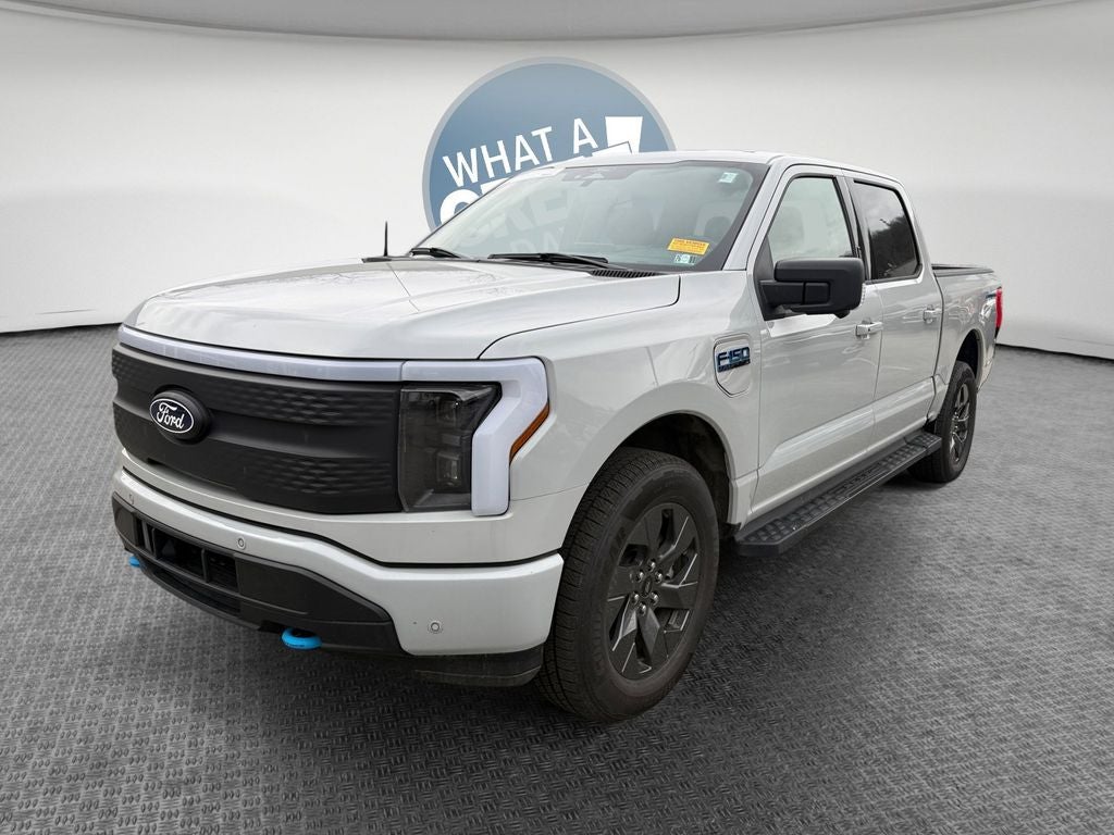 2024 Ford F-150 Lightning Flash