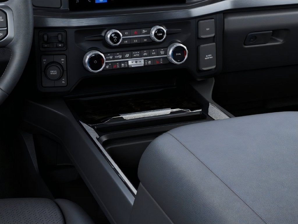 2027 Ford F-450SD Lariat DRW