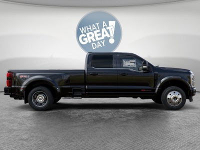 2027 Ford F-450SD Platinum DRW