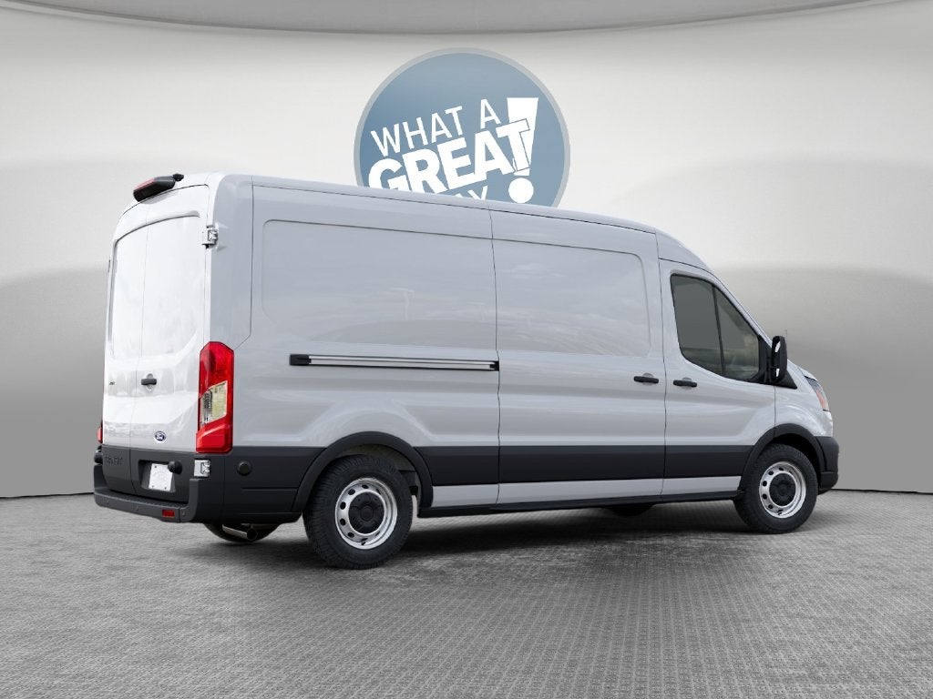 2027 Ford Transit-250 Base