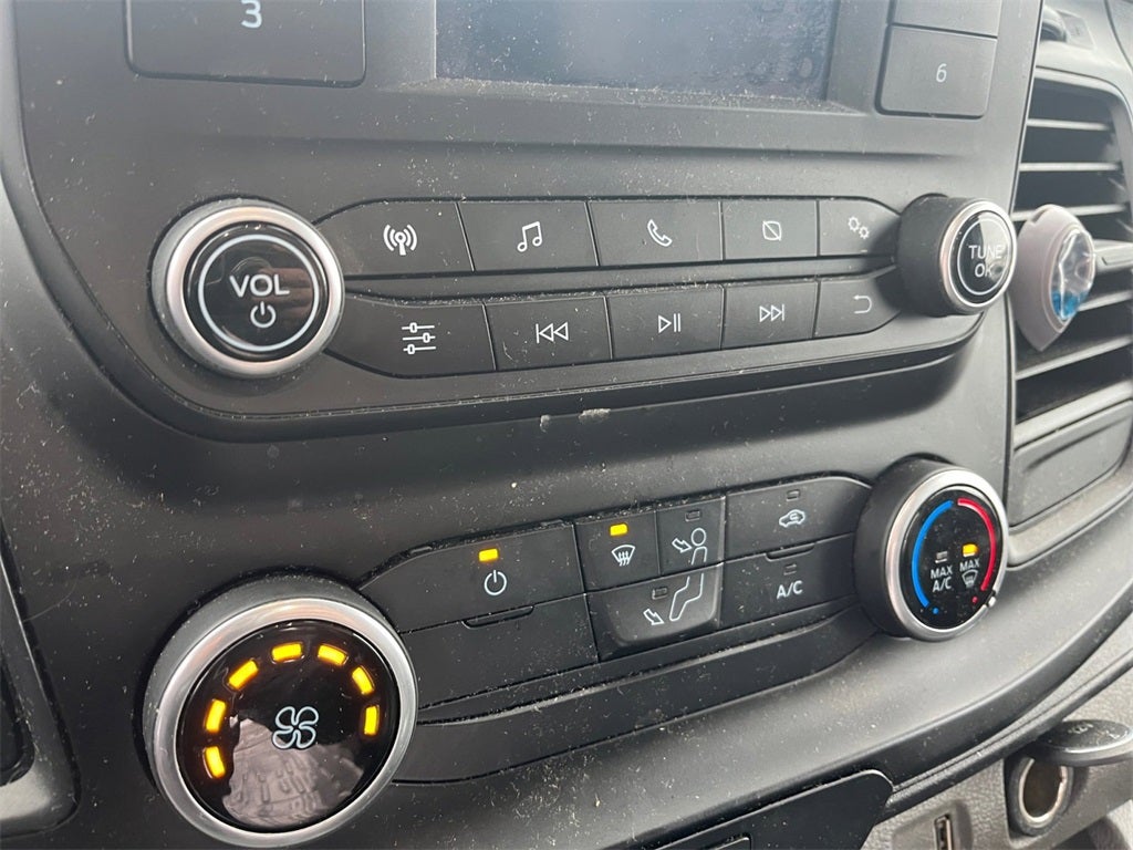 2022 Ford Transit-250 Base