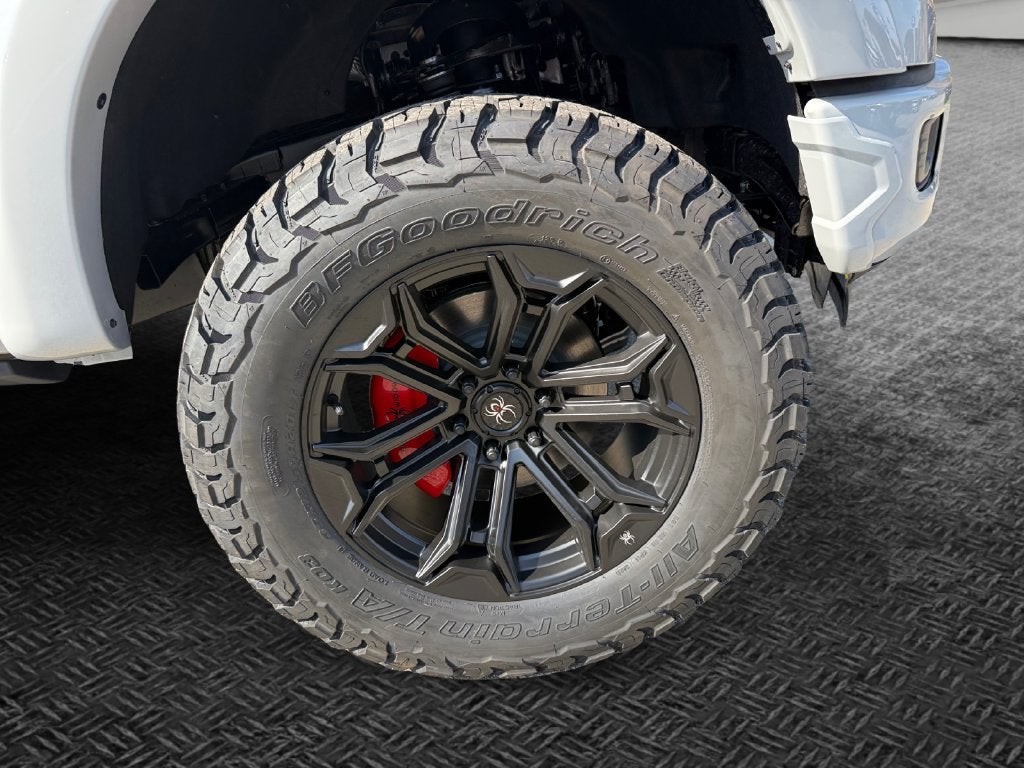 2026 Ford F-150 Lariat Black Widow
