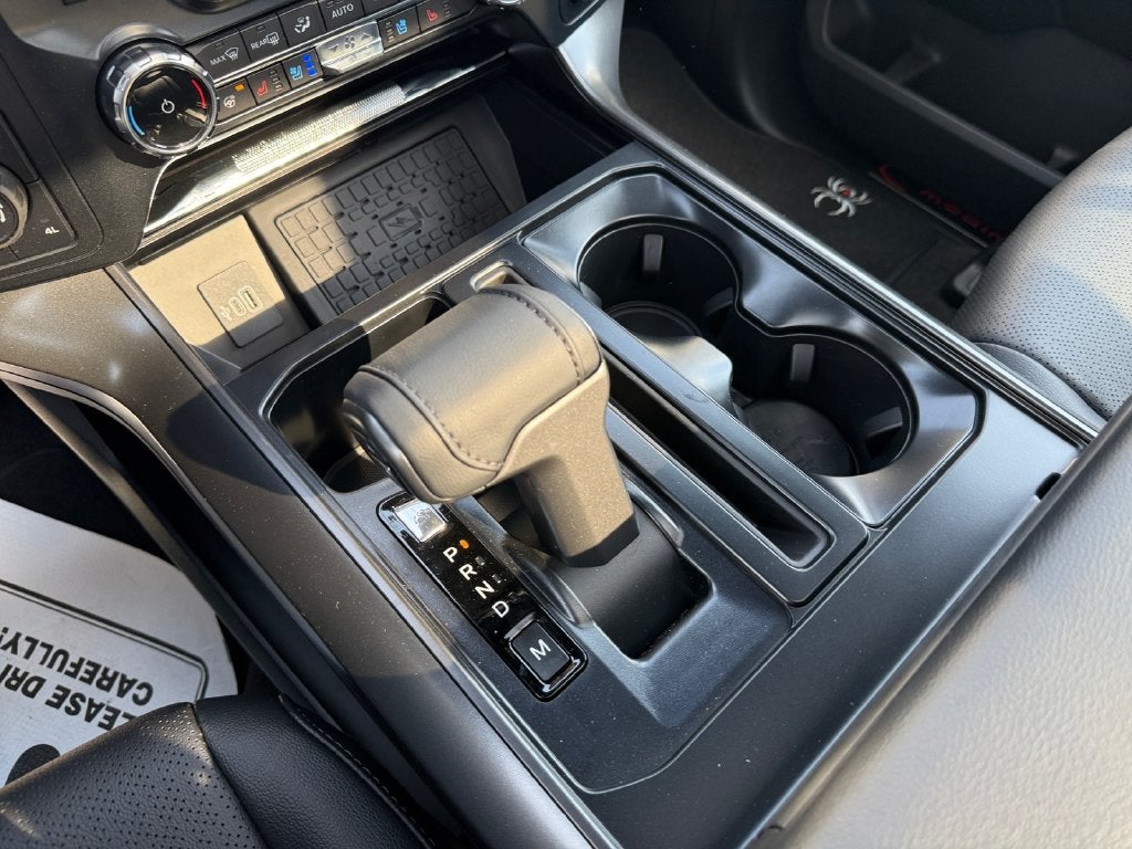 2026 Ford F-150 Lariat Black Widow
