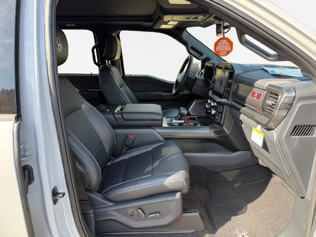2026 Ford F-150 Lariat Black Widow