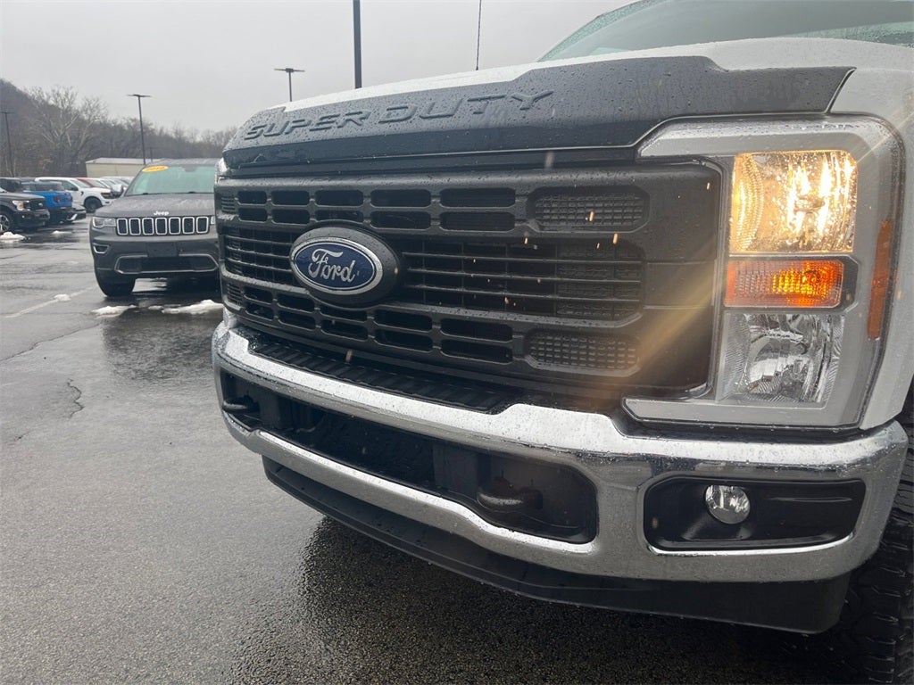 2025 Ford F-350SD XL