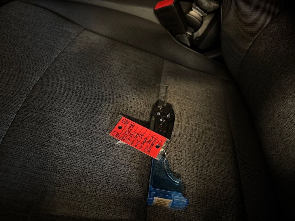 2025 Ford F-350SD XL STX 4x4 / 6.7L HO Diesel / 8' Bed