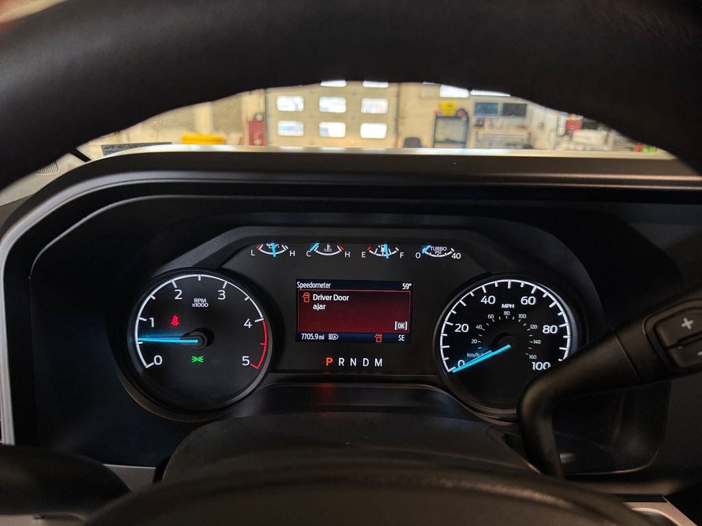 2024 Ford F-350SD XL 4x4 / 6.7L Diesel / 8' Bed