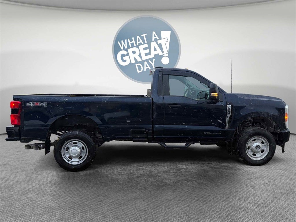 2024 Ford F-350SD XL 4x4 / 6.7L Diesel / 8' Bed