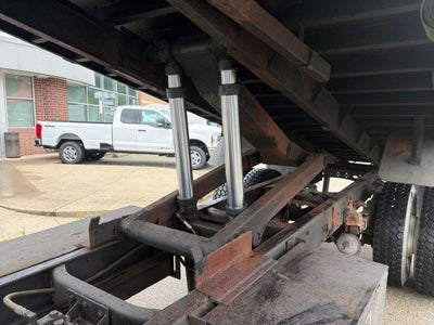 2007 Freightliner M2 / 20' Dumping Flatbed