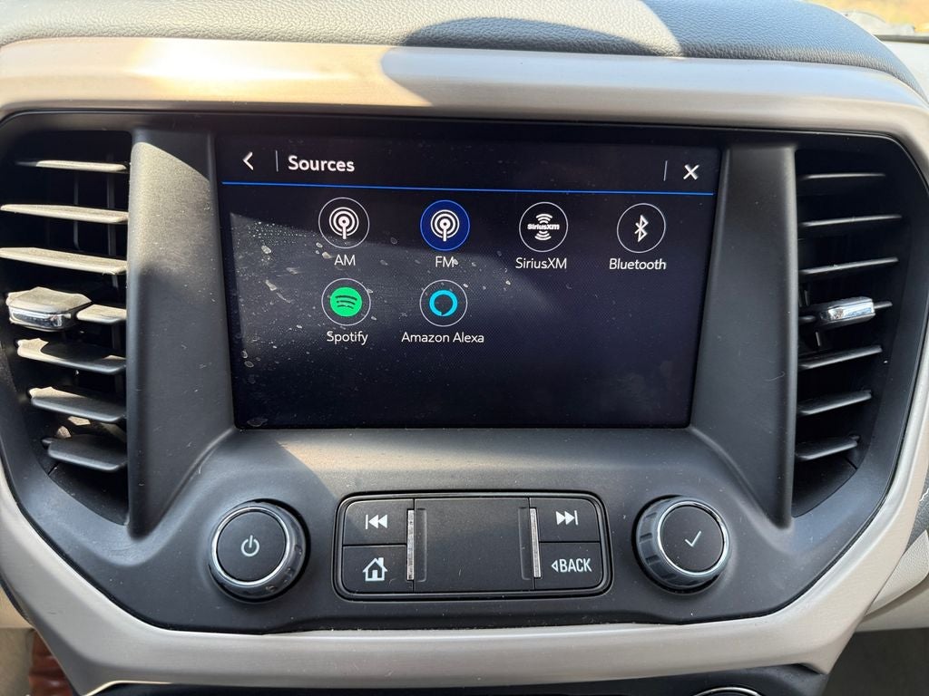 2023 GMC Acadia Denali
