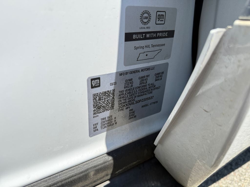 2023 GMC Acadia Denali