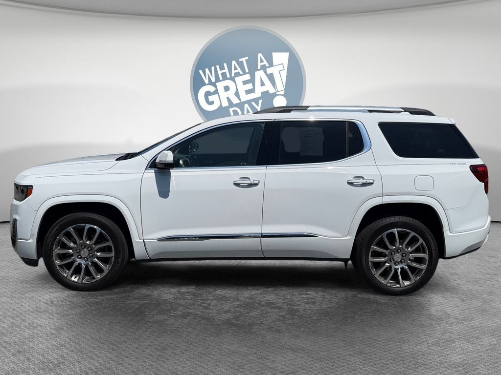 2023 GMC Acadia Denali