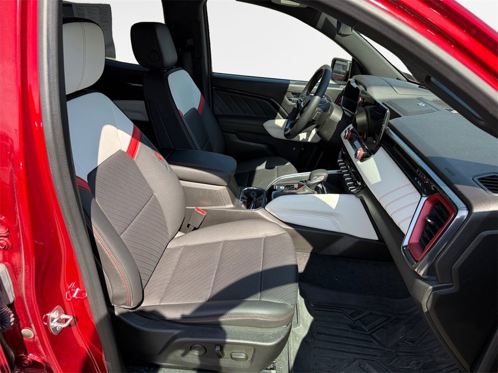 2023 GMC Canyon AT4X