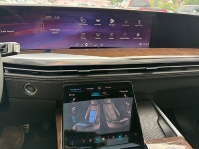 2025 Cadillac Escalade Sport Platinum