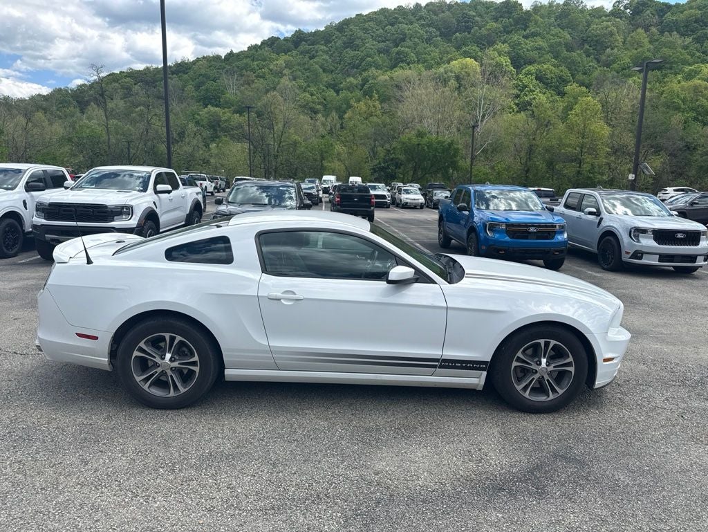 2014 Ford Mustang V6 Premium