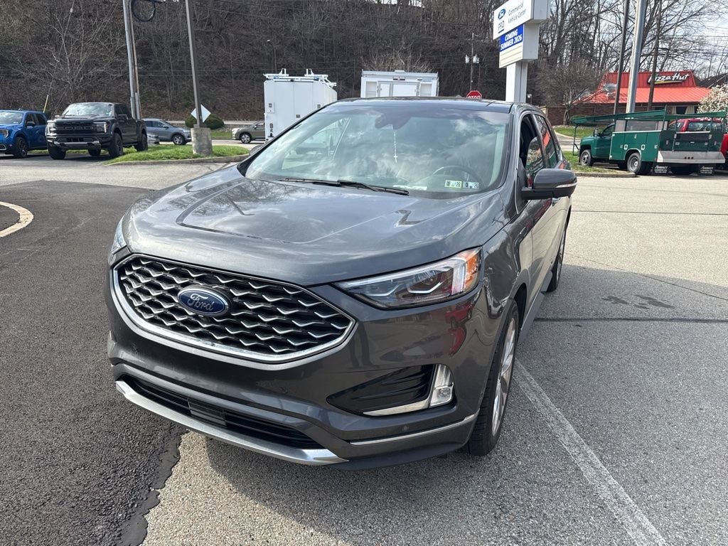 2020 Ford Edge Titanium