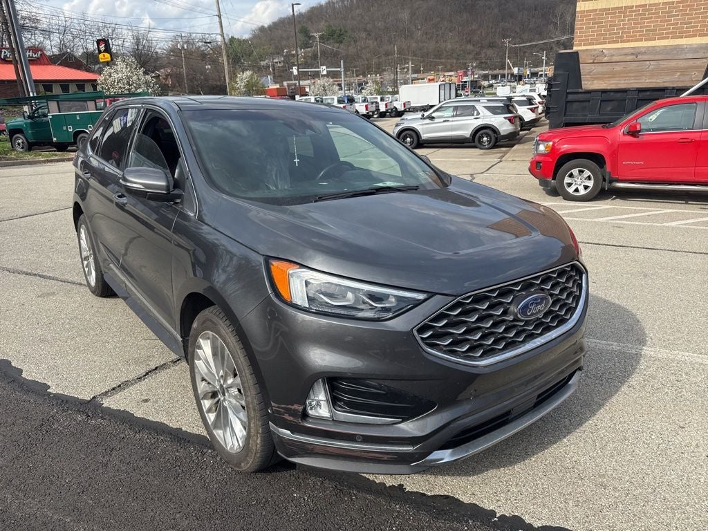2020 Ford Edge Titanium