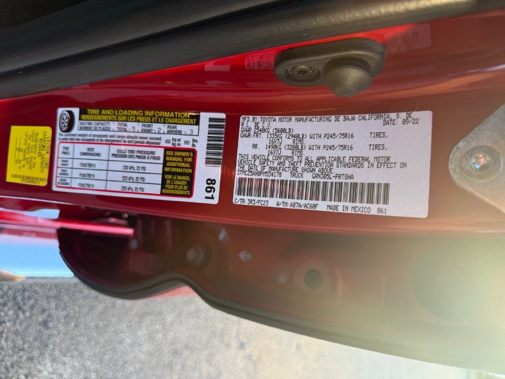 2023 Toyota Tacoma SR5 V6