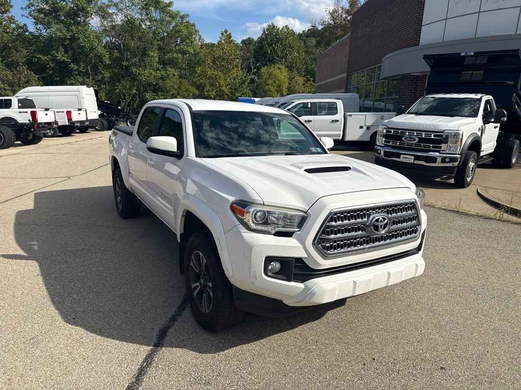 2016 Toyota Tacoma TRD Sport