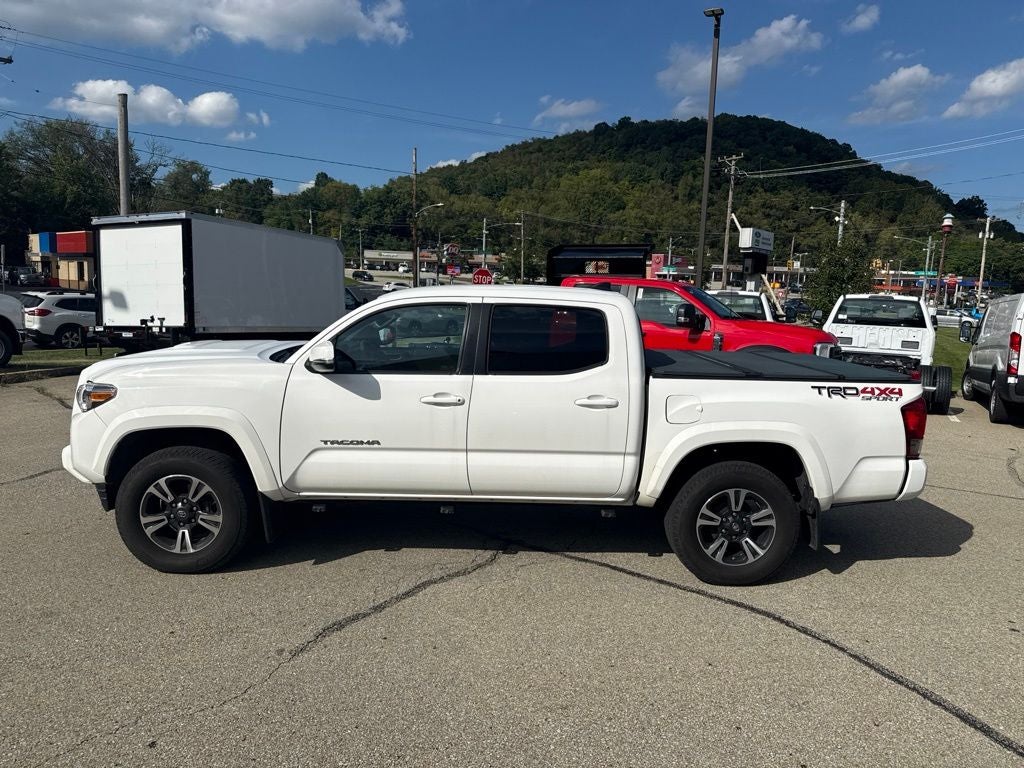 2016 Toyota Tacoma TRD Sport