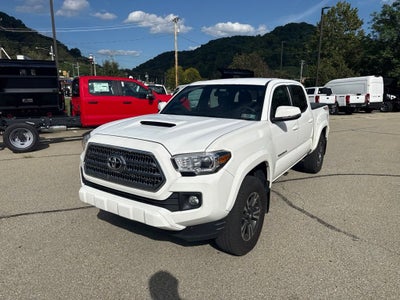 2016 Toyota Tacoma TRD Sport