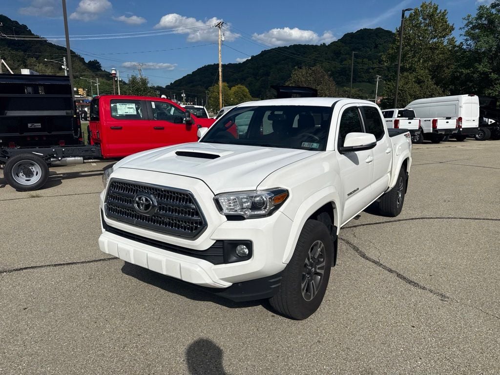 2016 Toyota Tacoma TRD Sport