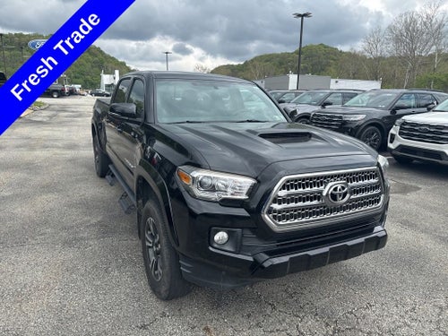 2017 Toyota Tacoma TRD Sport