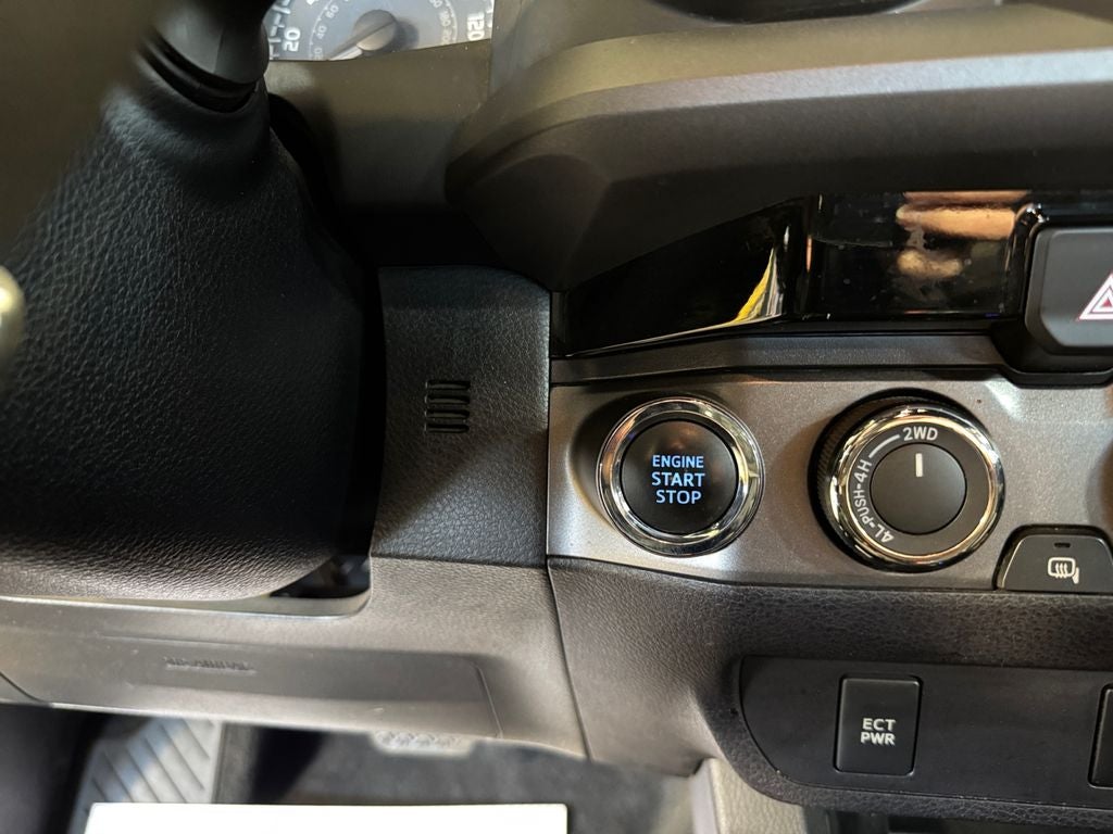2017 Toyota Tacoma TRD Sport