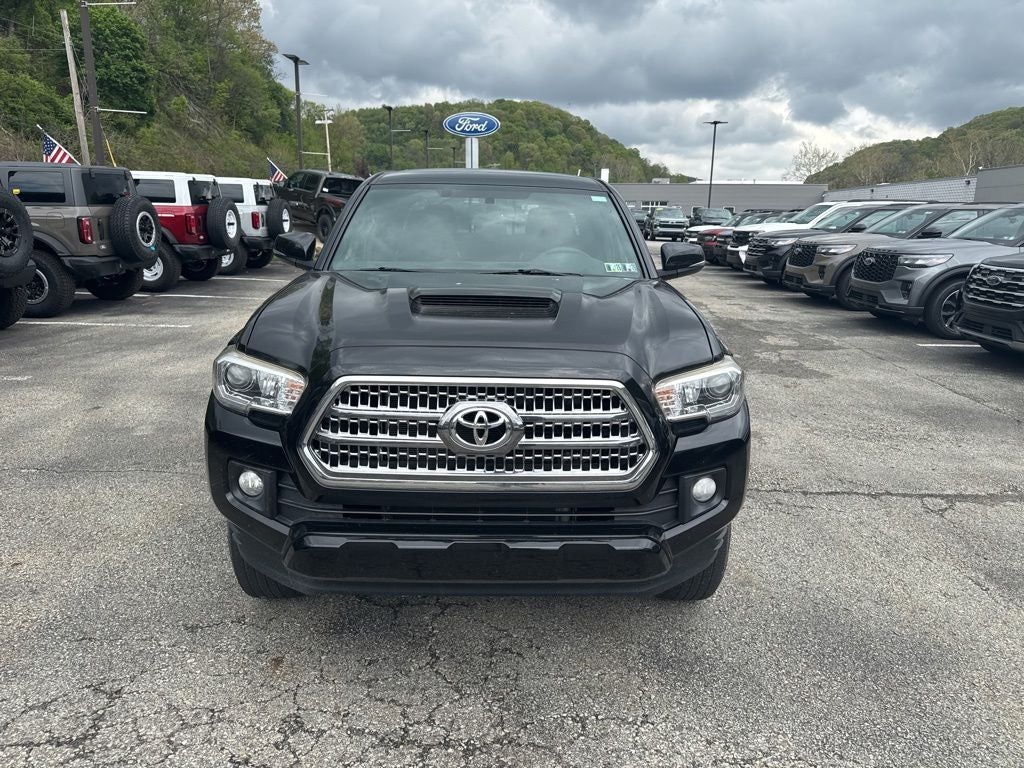 2017 Toyota Tacoma TRD Sport