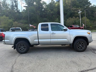 2022 Toyota Tacoma SR5