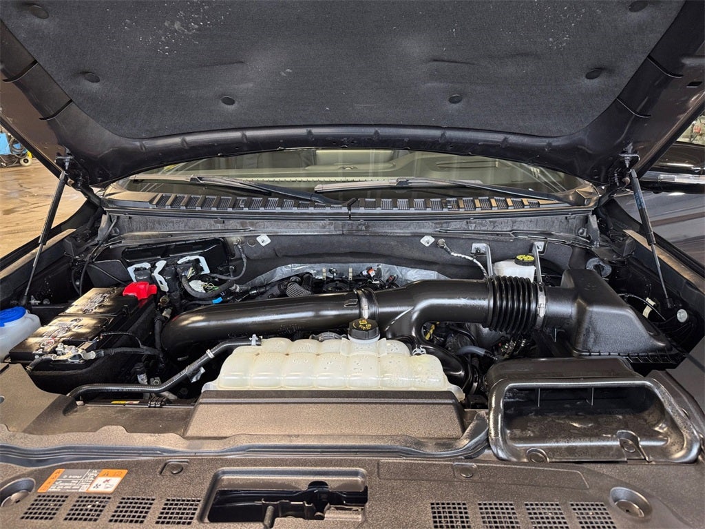 2024 Lincoln Navigator Reserve Luxury Package