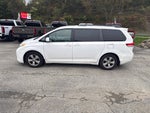2014 Toyota Sienna LE 8 Passenger