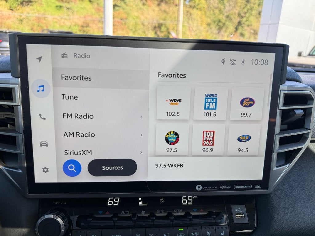 2022 Toyota Tundra Hybrid Limited