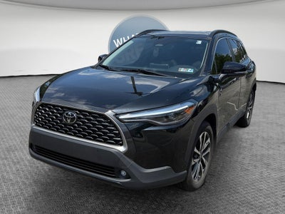 2025 Toyota Corolla Cross XLE