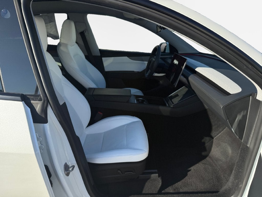 2026 Tesla Model Y Long Range