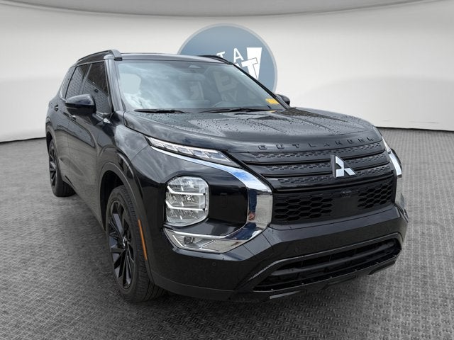 2024 Mitsubishi Outlander SE Black Edition