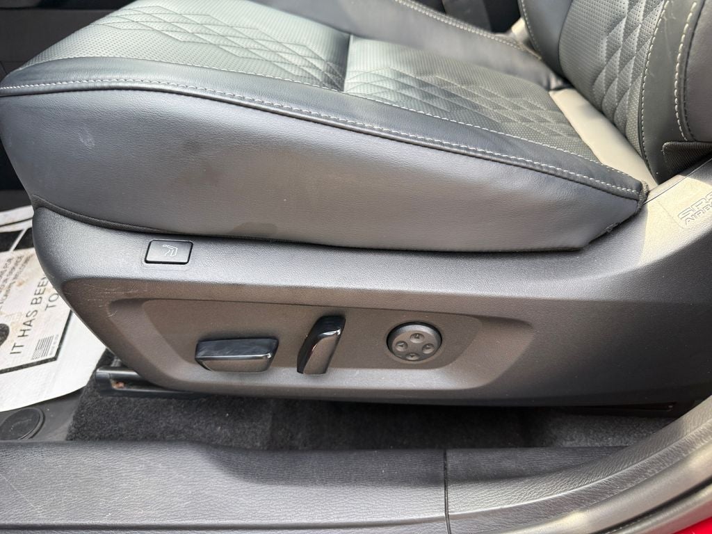 2025 Mitsubishi Outlander PHEV SEL Black Edition