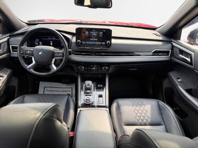 2025 Mitsubishi Outlander PHEV SEL Black Edition