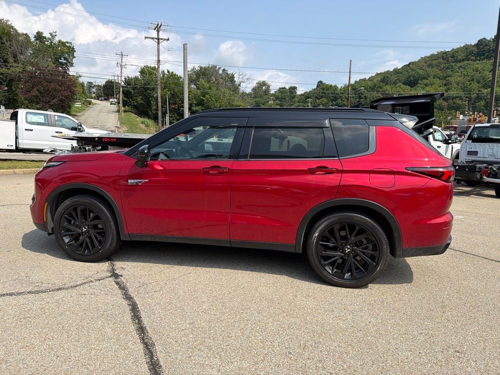 2025 Mitsubishi Outlander PHEV SEL Black Edition